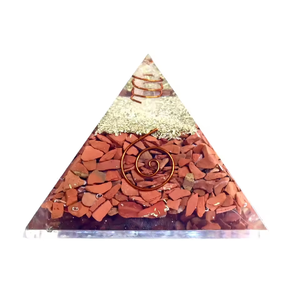 Pyramide d'orgonite triangulaire avec pierres rouges de haute qualité et incrustation spirale en cuivre pour la décoration de la maison - Product Image 3