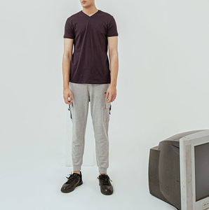 เสื้อยืดวิ่งลำลองผู้ชาย พิมพ์โลโก้ได้ตามต้องการ แห้งเร็ว ทรงเข้ารูป คอวี ผ้าฝ้ายถัก 100% ทรงโอเวอร์ไซส์ - Product Image 5