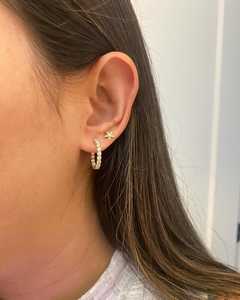 Pendientes de Aro con Diamantes de 1 Quilate, Oro Sólido de 14k/18k, Corte Redondo, Diamantes Cultivados en Laboratorio, Diseño Elegante y Lujoso para Uso Diario - Product Image 4