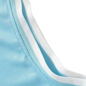 Ensemble de maillot de basket-ball sans manches bleu clair unisexe, respirant, à séchage rapide, coupe régulière pour adulte, couleur unie - Product Image 2