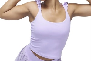 Oferta de Verano: Top Corto Tipo Camiseta Cómodo para Mujer, Estilo Veraniego, Ajuste Delgado, Se Adapta al Cuerpo, Perfecto para Uso Casual, Básico pero de Alta Calidad - Product Image 2