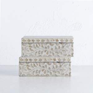 Boîtes artisanales de créateur en nacre, ornées d'un artisanat traditionnel, pour une embellissement exclusif de la décoration intérieure - Product Image 3