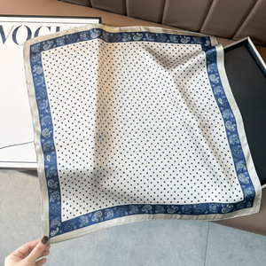 Foulard carré 100 % soie de mûrier pour femme, imprimé cachemire vintage, petit bandana en soie, foulard de luxe pour le cou, accessoire pour cheveux et sac - Product Image 6