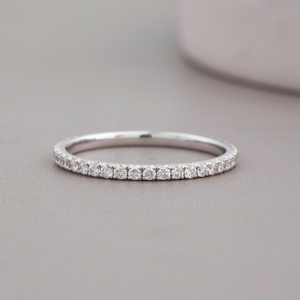 Nouvelle collection de bagues en diamant créé en laboratoire, or blanc, alliance éternelle, taille ronde, pour femmes, d'un fournisseur indien. - Product Image 3
