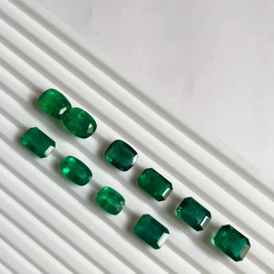 Esmeralda natural de Zambia, forma octogonal tipo cojín, brillo fino, mejor calidad de color, piedra preciosa suelta para la fabricación de joyas. - Product Image 1