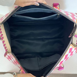 Bolso de Viaje de Lujo Moderno, Bolso Grande de Cuero a Cuadros Hecho a Mano, Bolso Bandolera para Mujer - Product Image 6