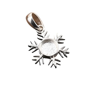 Colgante de bisel en blanco redondo de 5mm de copo de nieve de Plata de Ley 925 para cenizas de resina trabajo leche materna/recuerdo Tema de invierno joyería - Product Image 1