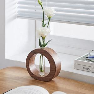 Vase de table en bois écologique fait main Art Déco - Créations Lavie Décoration d'intérieur - Product Image 6