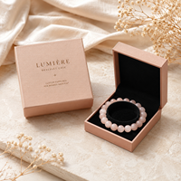 Boîte cadeau magnétique haut de gamme en carton rigide écologique avec couvercle et base en mousse, texture fine, logo en feuille d'or, personnalisable OEM pour bijoux