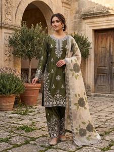 Conjunto de traje salwar listo para usar, con top de seda completamente bordado con diseños de bordado y lentejuelas, pantalón bordado y dupatta bordada. - Product Image 1