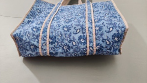 Sac fourre-tout de marché de qualité supérieure, grand sac, nouveau sac fourre-tout fait main, sac VIP léger en coton de haute qualité, imprimé au bloc à la main - Product Image 3