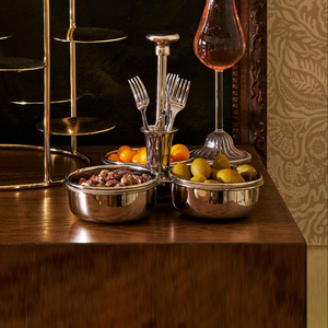 Luxury Metal 3-Compartment <b>Cluster</b> Bowl With Center Toothpick Holder, Wholesale Snack & Fruits Serving Platter Tableware Piece - Product Image 4
