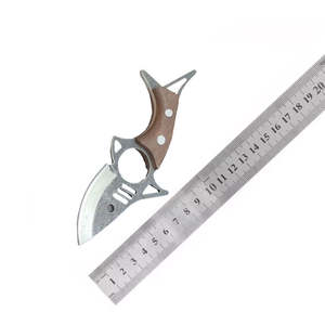 Couteau de chasse d'extérieur de haute qualité en acier inoxydable D2 au carbone, couteau tactique de survie, manche en bois, style poisson - Product Image 6