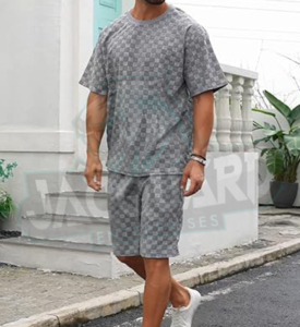 Conjunto de Camiseta y Pantalones Cortos a Bajo Precio, Ropa de Verano 2025, Conjunto para Hombre, Venta al Por Mayor, Precio Económico, Conjuntos de Verano para Hombre Personalizados - Product Image 1