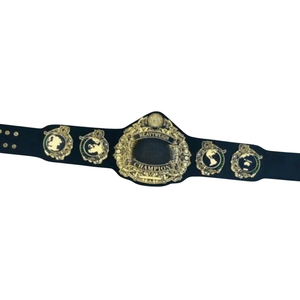Ceinture de champion poids lourd, titre personnalisable en cuir, design noir et or, objet de collection de lutte haut de gamme - Product Image 5