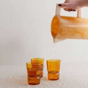 Collection de Pichets en Résine Marbrée – Ensemble Moderne et Coloré pour Vin, Bière et Boissons – Compatible Lave-Vaisselle, Écologique, Idéal pour Fêtes et Usage Domestique - Product Image 2