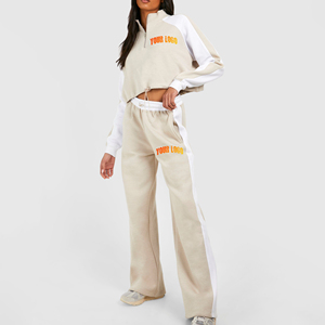 Ensemble 2 pièces personnalisé pour femme : Survêtement 100 % coton OEM ODM, coupe ample, épaules tombantes, sweat à capuche entièrement boutonné et pantalon évasé - Product Image 1