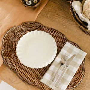 Napperon en rotin tressé à la main, écologique, décoratif, boîte de rangement naturelle tressée, vaisselle écologique, décoration intérieure, vente en gros - Product Image 1