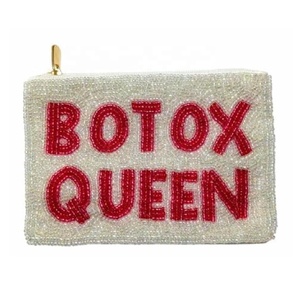 Portamonete con Perline Fatte a Mano 'Botox Queen', Piccolo Portafoglio per Donne, Porta Contanti, Carte, Trucco, Idea Regalo - Product Image 1