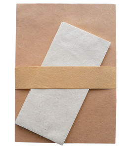 Papel de Seda Premium Personalizado al por Mayor, 10 Hojas de Papel para Cartas A4 + 5 Sobres, Empaquetados como un Juego - Product Image 1