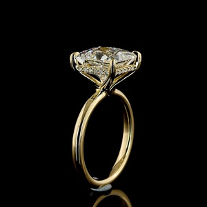 Bague classique en or 18 carats avec diamant de laboratoire ou moissanite taille princesse 5 carats, solitaire classique à 4 griffes pour mariage - Product Image 4