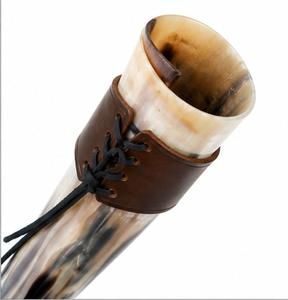 Taza para Beber Hecha a Mano con Cuerno de Búfalo, Forma Natural, Tema Animal, Artículo Coleccionable, Correa de Cuero, Cordones Negros - Product Image 3