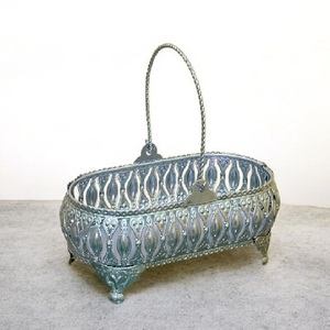 Hot Selling Stylish Wholesale Golden Metal <b>Basket</b> <b>Hamper</b> for Wedding Gift & Packaging Gift <b>Basket</b> from Indian Supplier - Product Image 6