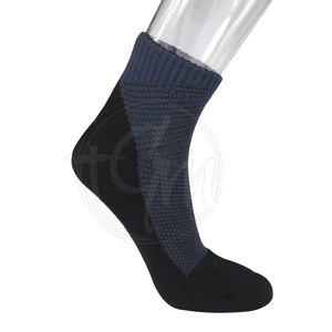 Calcetines diarios para hombre, cómodos y de estilo clásico, con tela de algodón resistente, para negocios, deportes y uso casual. - Product Image 2