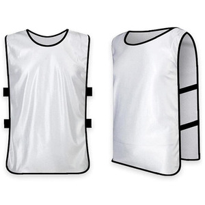 Gilet d'entraînement réversible blanc sans manches respirant 100% polyester unisexe adulte toutes saisons sport séchage rapide avec cordon de serrage - Product Image 1