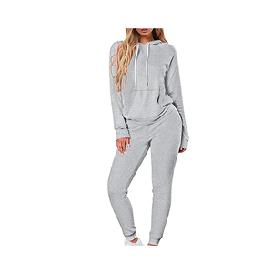 Conjunto Deportivo de Felpa 100% Algodón con Logotipo Personalizado a Precio de Fábrica para Mujer, Conjuntos Deportivos Casuales para Mujer en Oferta con Servicio OEM - Product Image 1