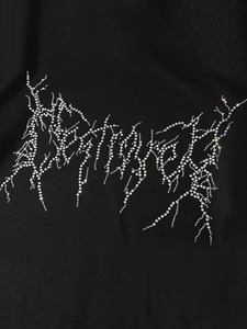 เสื้อฮู้ดสไตล์โกธิคประดับเพชรเทียมสำหรับผู้ชาย ทรงโอเวอร์ไซส์ สีดำ ผ้าฝ้ายถัก โลโก้ด้านหน้า เหมาะสำหรับใส่ในฤดูใบไม้ร่วง ทรงปกติ สวมใส่สบาย - Product Image 5