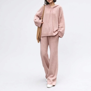 Custom Women Sweater Oversized Knitted Crew Neck Pullover Winter Streetwear Private Label Wholesale Manufacturer - Product Image 3