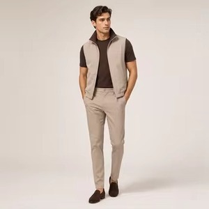 Ensemble décontracté 3 pièces pour homme, veste légère, t-shirt en coton doux et pantalon extensible de haute qualité - Product Image 3