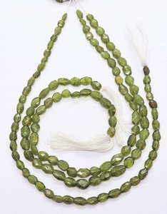 ลูกปัดเวสโซไนต์ธรรมชาติทรงรีเหลี่ยมเพชรพลอยขนาด 5-6 มม. ลูกปัดพลอยเวสโซไนต์สีเขียวทรงรีเหลี่ยมเพชรพลอยขนาด 12 นิ้ว จำนวนมาก - Product Image 1