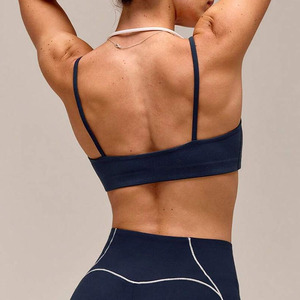 MILIENZ Soutien-gorge de sport et short de yoga pour femme, bleu marine, à bretelles convertibles, taille mi-haute, torsadé, maintien léger, sans couture, respirant - Product Image 3