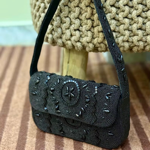 Bolso de Mano de Lujo Hecho a Mano con Cuentas de Vidrio Negro y Plateado, Bolso de Moda para Mujeres y Niñas, Artículos de Regalo al por Mayor HB-062 - Product Image 1