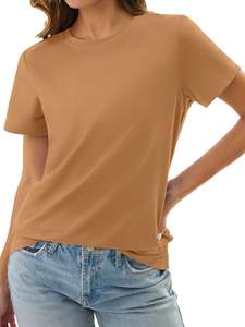 T-shirt dynamique pour femme, respirant, doux, grande taille, texture légère, mouvement fluide, motif élégant, lignes nettes, sensation moderne, toucher frais - Product Image 5