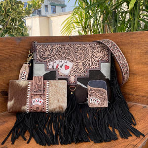 กระเป๋าหนังวัวสำหรับนักพนันแบบมีพู่แบบตะวันตกกระเป๋าเงินหนังแกะสลักด้วยมือและที่ใส่บัตรแบบแฮนด์เมดชุดสามแบบมีสไตล์ - Product Image 2