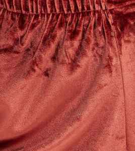 Tops y Shorts Sexys para Mujer, Ropa de Dormir de Lujo, Pijamas de Satén, Diseño ODM, Parte Superior por Encima de la Rodilla, Invierno 2026 - Product Image 4