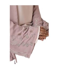 Elegante Conjunto Islámico Morado de Punto para Mujer con Abertura Lateral, Material Elástico, Vestido Casual para Comodidad Durante Todo el Día y un Corte Favorecedor en Oferta - Product Image 5