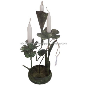 ที่ใส่เทียนโลหะรูปดอกไม้แบบสามแท่นเหล็กสำหรับตกแต่งงานปาร์ตี้เทศกาลคริสต์มาส - Product Image 1