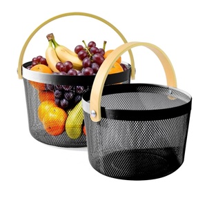 Panier circulaire en métal moderne et écologique avec poignée en bois pour le stockage des aliments, capacité multifonctionnelle, panier à fruits et légumes - Product Image 5