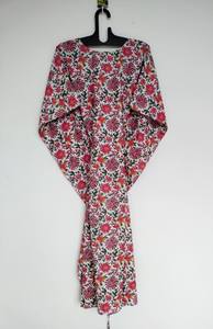 Vestido Kaftán de Algodón Hecho a Mano en India, Túnica Kimono de Corte Holgado para la Playa - Product Image 2