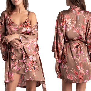 Robe de mariée en soie satinée, cadeau pour demoiselle d'honneur, OEM personnalisé, peignoir d'été et d'automne avec bordure en dentelle - Product Image 4