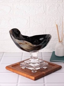 Bol de service en corne de buffle de style américain léger, écologique, fait main, compatible lave-vaisselle, de la marque ILAHI, pour salade et repas. - Product Image 4