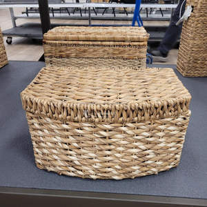 Panier à linge en jacinthe d'eau à vendre, fait à la main, panier de rangement et à linge tout usage en jacinthe d'eau avec couvercle - Product Image 4