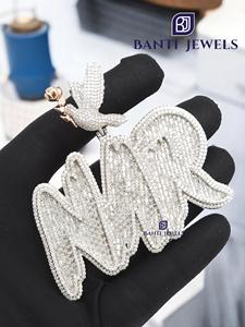 Colgante de Lujo con Nombre Personalizado de Moissanita Iced Out y Diseño de Paloma, Joyería Hip Hop VVS, Charm de Letra de Diamante Personalizado - Product Image 2