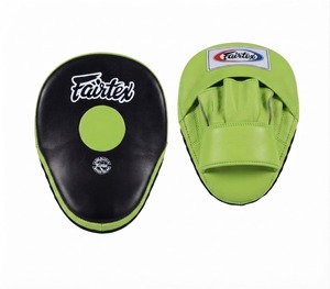 นวมซ้อม Fairtex แบบสั่งทำพิเศษ คุณภาพสูง ผลิตจากหนังแท้ 100% แผ่นซ้อมเตะสำหรับฝึกซ้อมมวย สำหรับผู้ใหญ่ - Product Image 6