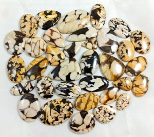 Cabochon en jaspe naturel couleur bois d'arachide, mélange marron beige, formes variées, pour enroulement de fil, vente en gros, fabrication de bijoux, pierre en vrac - Product Image 2
