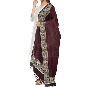 Best Price Elegant Women Shawls Soft Wool Women Shawls Daily Use Women Shawls - Product Image 4